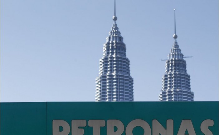 Progress Energy selling Alberta assets, but not abandoning Canada: spokeswoman