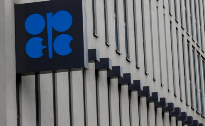 Oil falls on U.S. drilling but OPEC cuts support market