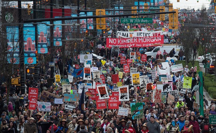 Kinder Morgan pipeline could reignite oilsands political battles
