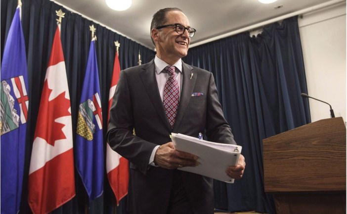 Varcoe: Another credit rating downgrade for Alberta as it rides oil price roller-coaster