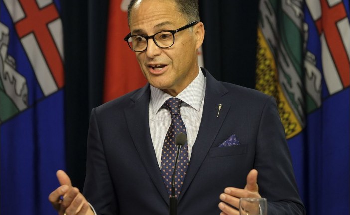 Yedlin: Calgary leaders fill Santa’s 2017 naughty and nice list