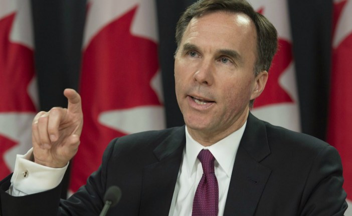 Canada Will Stay Competitive After U.S. Tax Cuts, Morneau Says