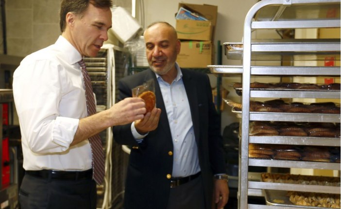 Varcoe: Ottawa working behind scenes to solve pipeline gridlock, says Morneau