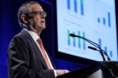 Varcoe: Oilpatch CEOs warn investment at risk as pipeline quagmire deepens