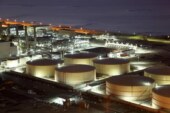 ​Harvey hits Canada with heavy oil refineries shut