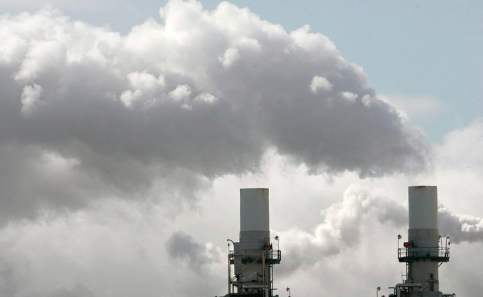 How a cap-and-trade system works