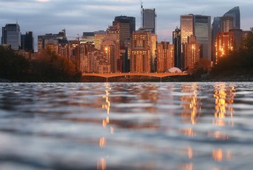 Varcoe: Alberta’s economy brightens, but ‘very few opportunities’ for Calgary’s jobless