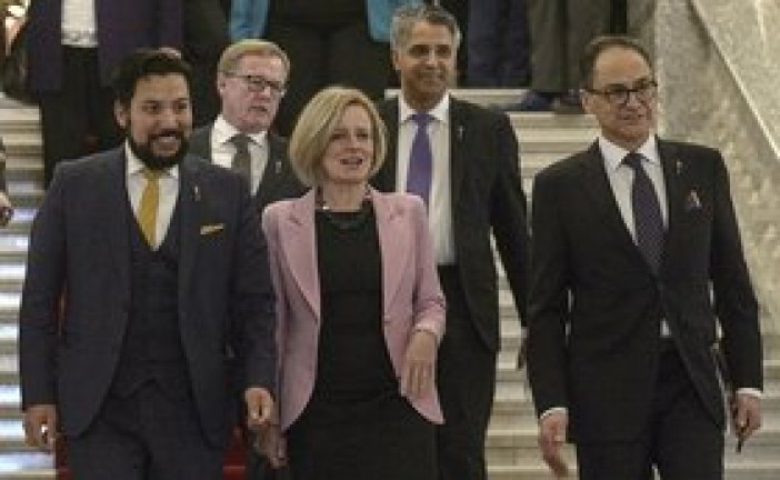 ​Notley says Quebec premier ‘needs to get off his high horse’: This week’s best quotes