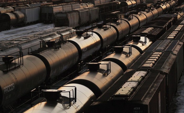 Varcoe: Alberta should stay on track with plan to acquire rail cars