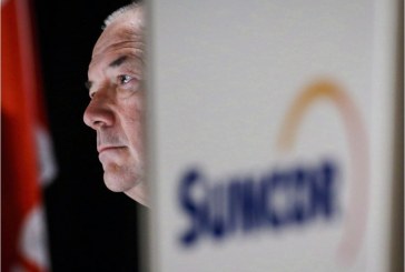 Varcoe: As crude-by-rail shipments tumble, Suncor CEO calls for ‘soft exit’ to oil curtailment