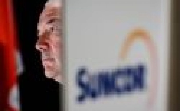 Suncor severs all ties with HSBC after bank’s oilsands snub