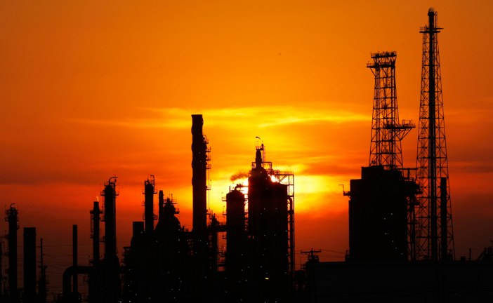 Enbridge pipeline contracts will give Midwest refiners too much power, oilsands producers say