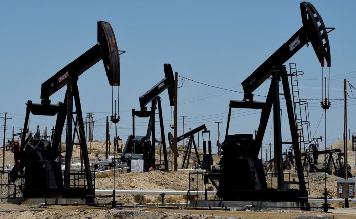 Oil prices plunge nearly 2% as optimism over possible U.S., China trade deal evaporates