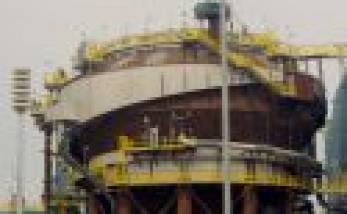 Moving sticky crude: Oilsands firms throw new tech at old foe