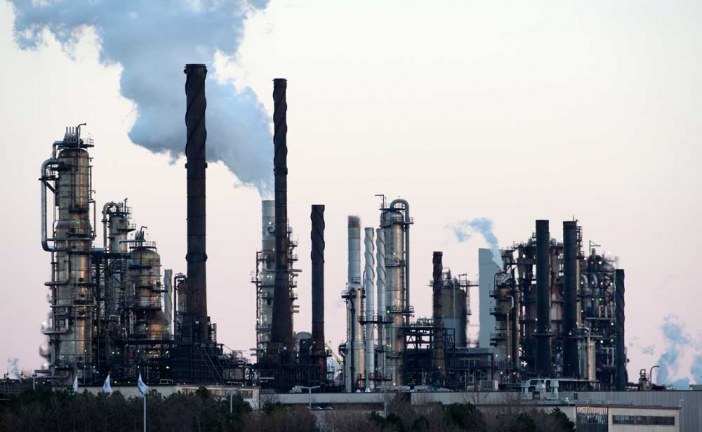 Irving drops pledge to cut emissions by 17% at Canada’s largest oil refinery