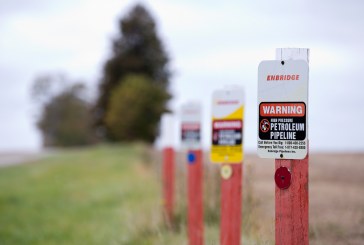 Enbridge faces regulators in Canada, U.S. over plans to expand oil pipeline network