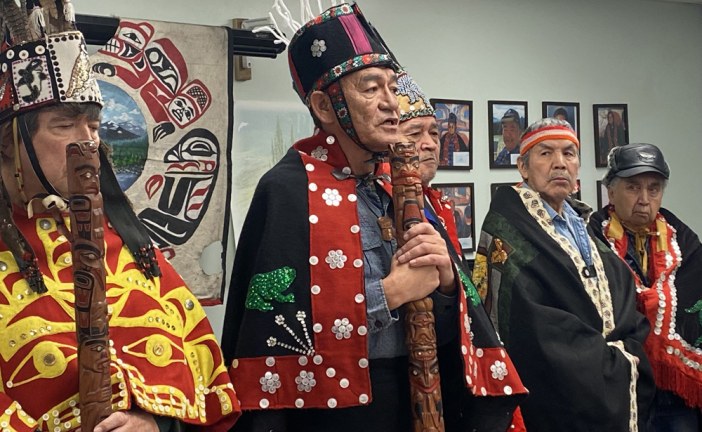 Coastal GasLink posts 72-hour notice to clear way to pipeline work site in northern B.C.