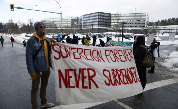 RCMP prepared to remove blockade after talks fail over Coastal GasLink pipeline