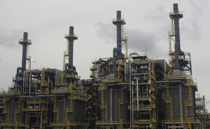 Teck warns Frontier oilsands mine rejection could lead to $1.1 billion in impairment charges