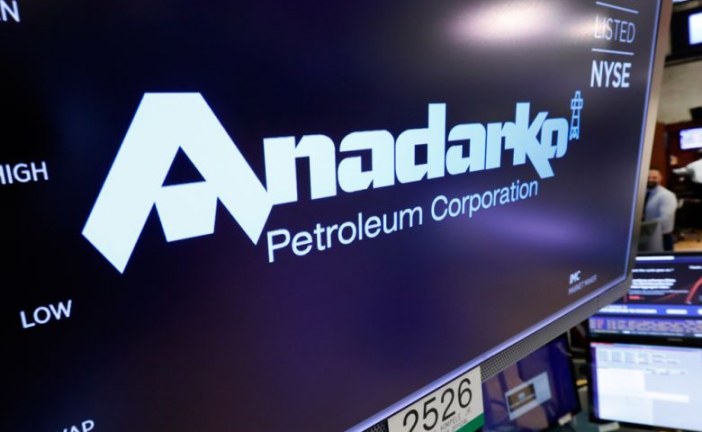 Anadarko to pursue deal talks with Occidental Petroleum unleashing bidding war with Chevron