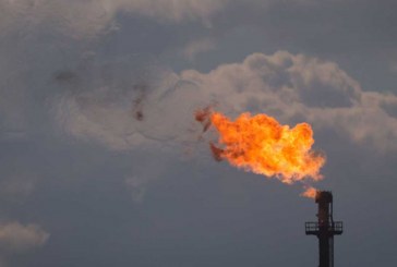 Alberta to pay levies, extend leases in first wave of aid for embattled oilpatch