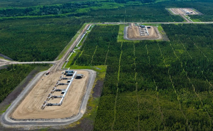 Heavy discount narrows as pipeline leak cuts off supplies