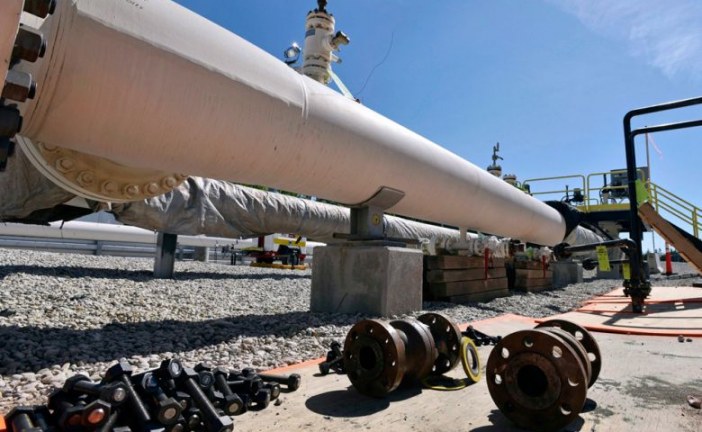 Enbridge receives permit to build underwater Line 5 pipeline supports in Michigan