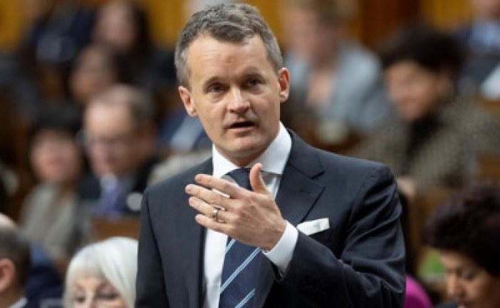 Cleaner LNG one answer to climate change crisis, O’Regan tells investors