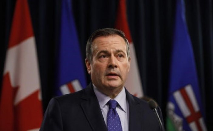 Alberta cuts deal on municipal oilpatch levies; not on unpaid property taxes