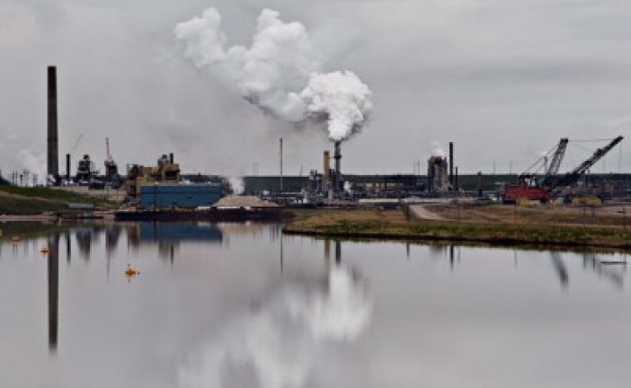 Imperial Oil set to end Syncrude services contract as Suncor becomes operator