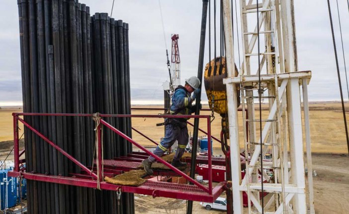 Saskatchewan driller hits ‘gusher’ with ground-breaking geothermal well that offers hope for oil workers