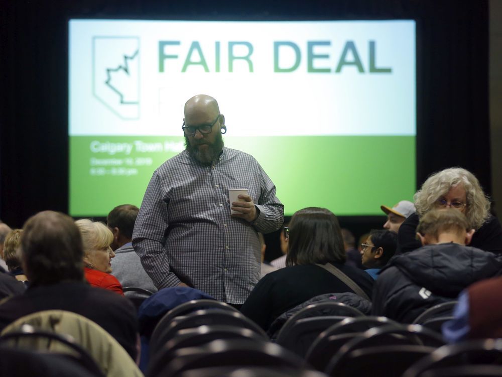  Alberta’s Fair Deal Panel holds an open town hall meeting to a near sold-out crowd at the Commonwealth Centre in Calgary on Dec. 10, 2019.