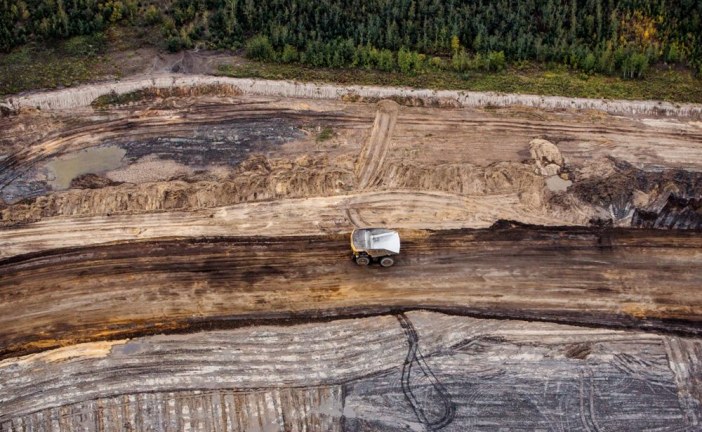 Oilsands assets worth $13.4 billion may be up for grabs with Big Oil on divestment spree
