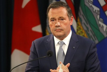 Varcoe: Kenney isn’t going to COP26 ‘gabfest,’ but says new Alberta climate strategy is coming