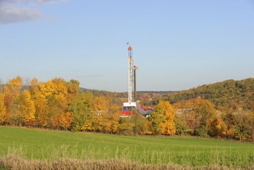 As oil prices soar, U.S. drillers scramble to find sand for fracking
