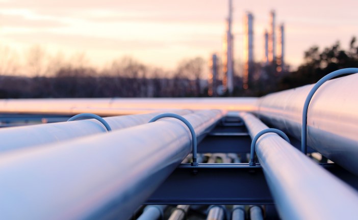 Facing record inflation, Biden aims at oil companies