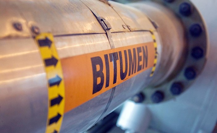 Varcoe: Bitumen bonanza powers Alberta’s revenue resurgence, shrinking deficit