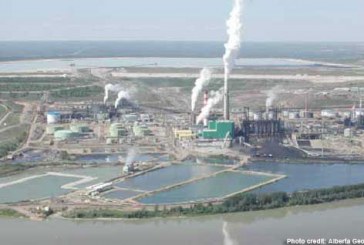Oilsands companies focusing on essential work only as Omicron sweeps country