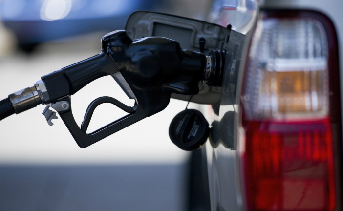Gasoline prices breaking records as crude oil tops US$90 a barrel