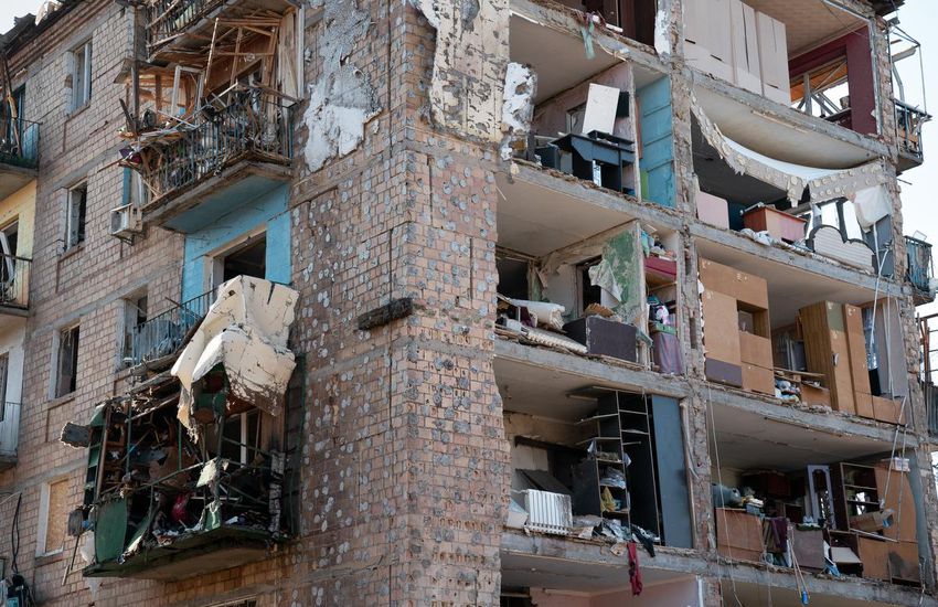 Damage from a Russian bomb, which landed in the centre of a residential apartment block in Kyiv, Ukraine. The blast wave from this strike destroyed an elementary school less than 200 feet away, dozens of apartments, and a grocery store. 1 person was reported killed and over 20 injured. March, 18, 2022. Kyiv, Ukraine. Michael Agosti for Toronto Star