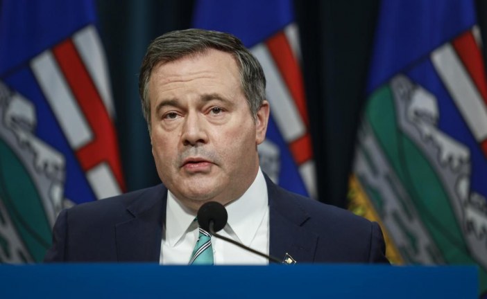 Alberta lifts most remaining restrictions — and moves to stop cities from imposing their own