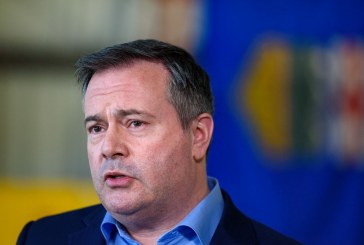 Varcoe: Carbon capture odd couple — Kenney and Guilbeault share stance on oilsands and carbon capture