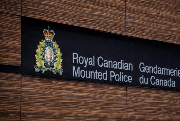 RCMP say body found in fire after man barricades himself in Manitoba home