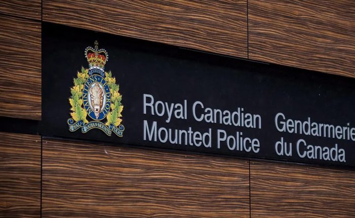 RCMP say body found in fire after man barricades himself in Manitoba home