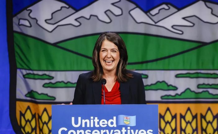 Danielle Smith to be sworn in as Alberta’s 19th premier Tuesday