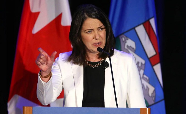 Varcoe: Smith prepared to unleash sovereignty act on Ottawa’s oilpatch emissions cap