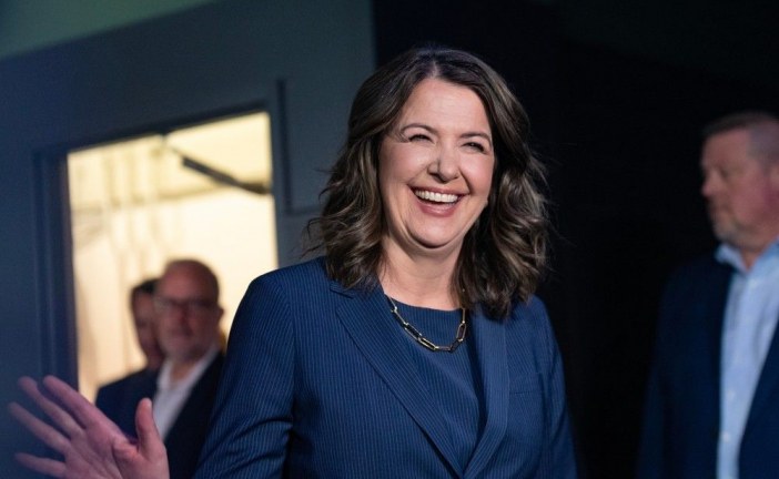 Varcoe: ‘There’s a big fight coming’ — Smith throws down gauntlet in energy feud with Ottawa