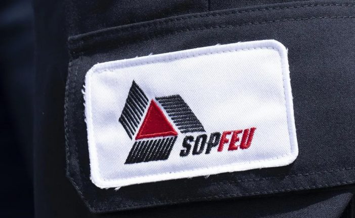 Wildfires: Quebec ends ban on open fires inside forests for first time since May